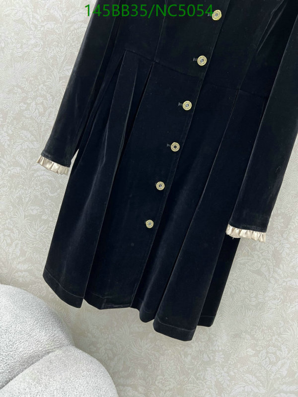 Clothing-Celine Code: NC5054 $: 145USD