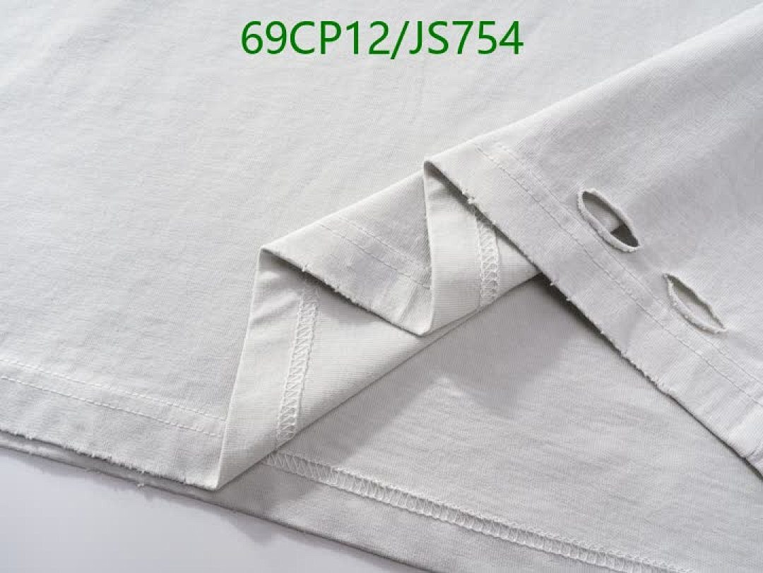 Clothing-Balenciaga Code: JS754 $: 69USD