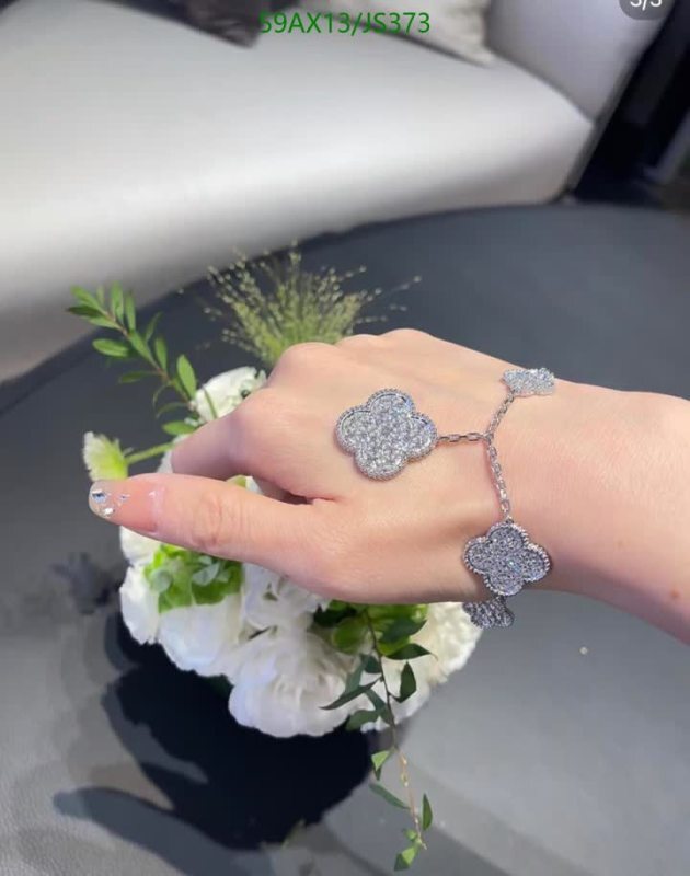 Jewelry-Van Cleef & Arpels Code: JS373 $: 59USD
