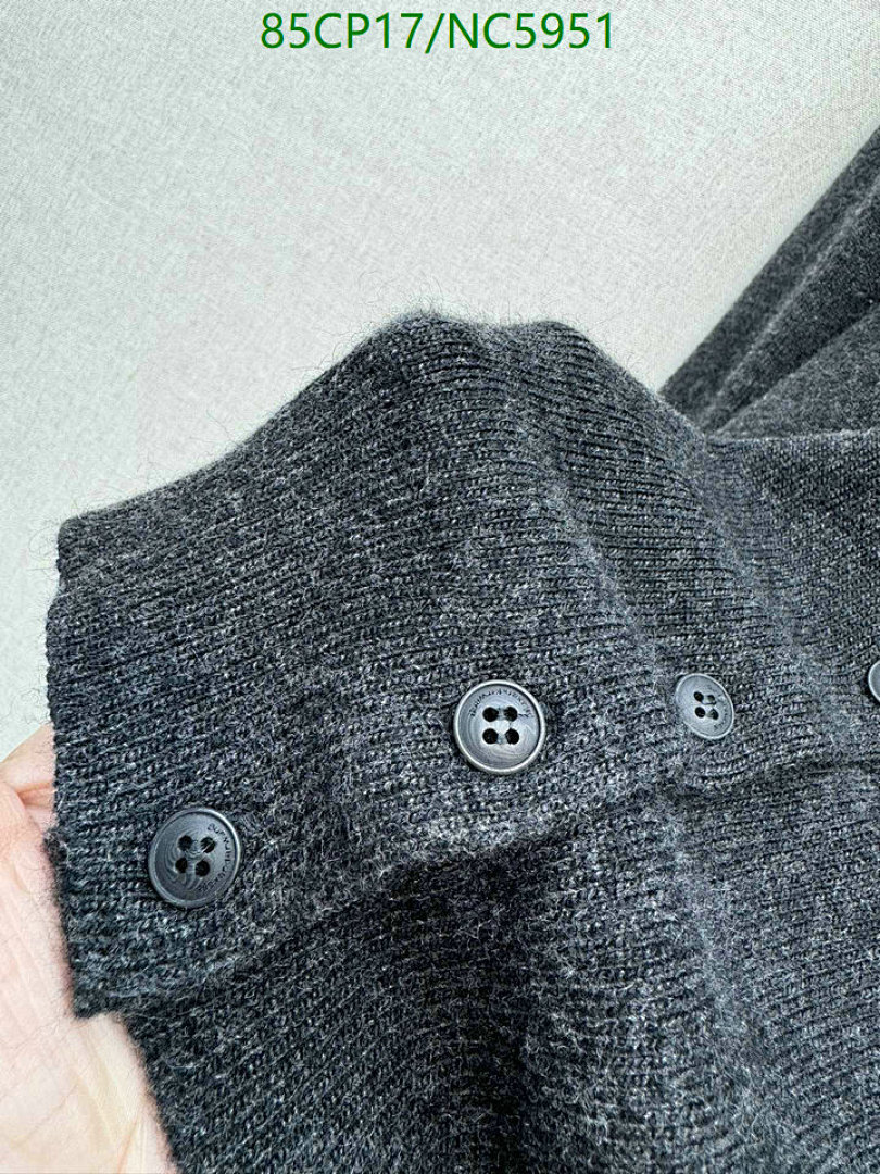 Clothing-Alexander Wang Code: NC5951 $: 85USD