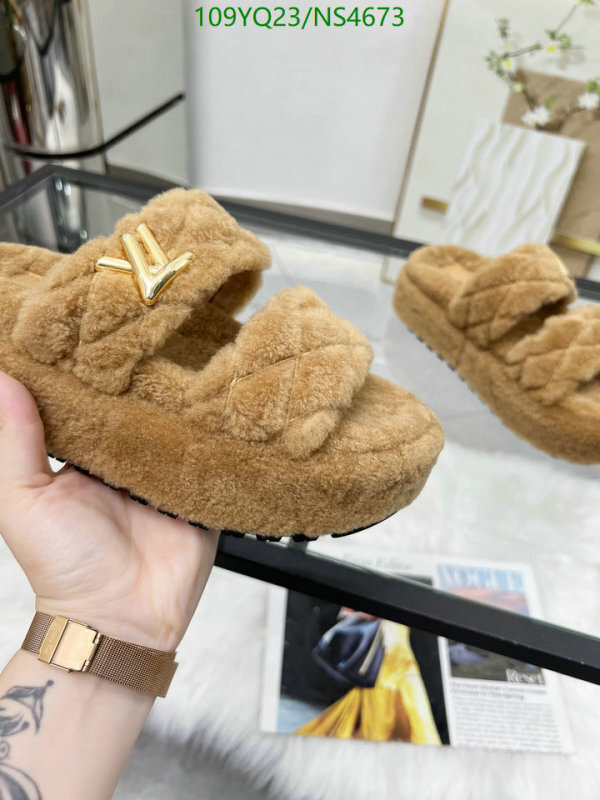 Women Shoes-LV Code: NS4673 $: 109USD