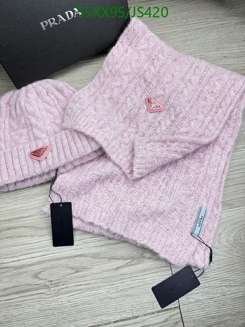 Scarf-Prada Code: JS420 $: 55USD