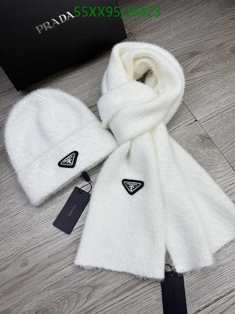 Scarf-Prada Code: JS423 $: 55USD