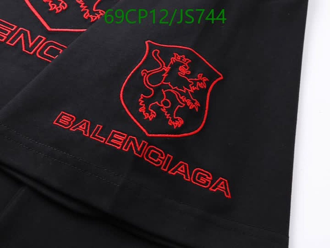 Clothing-Balenciaga Code: JS744 $: 69USD