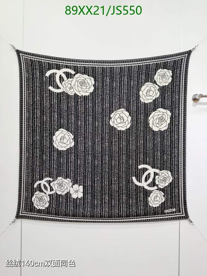 Scarf-Chanel Code: JS550 $: 89USD
