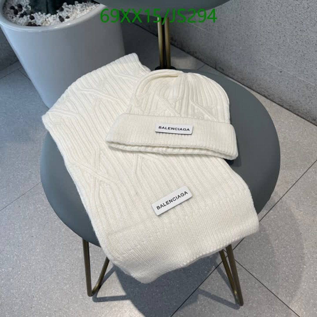 Scarf-Balenciaga Code: JS294 $: 69USD