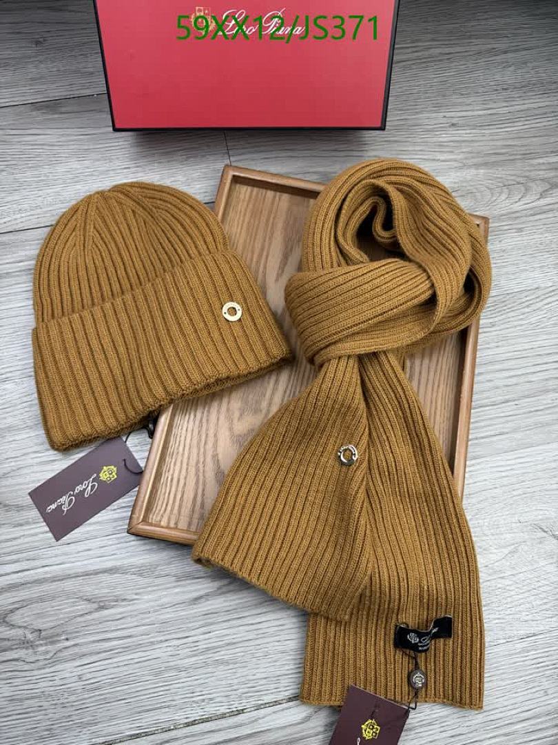 Scarf-Loro Piana Code: JS371 $: 59USD