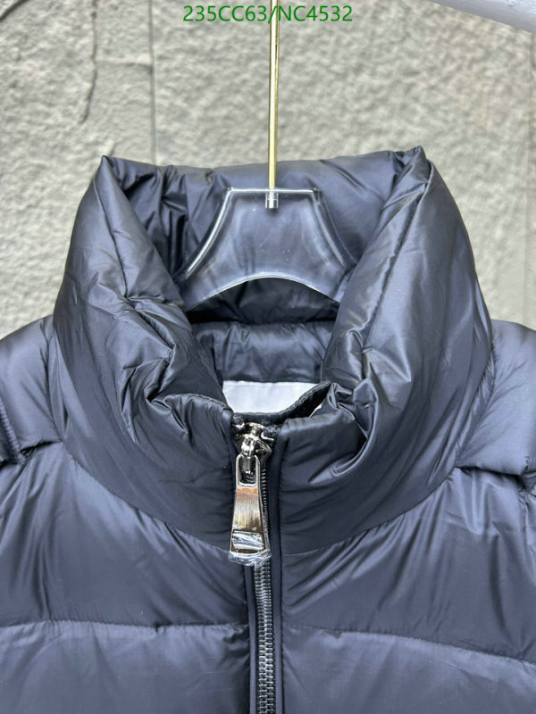 Down jacket Women-Moncler Code: NC4532 $: 235USD