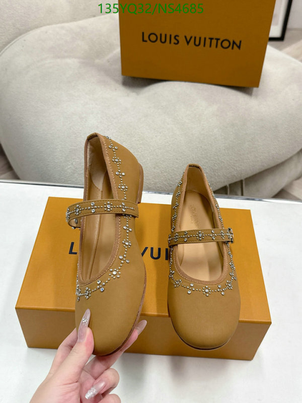 Women Shoes-LV Code: NS4685 $: 135USD