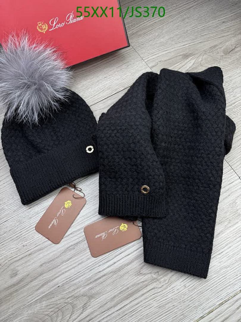 Scarf-Loro Piana Code: JS370 $: 55USD