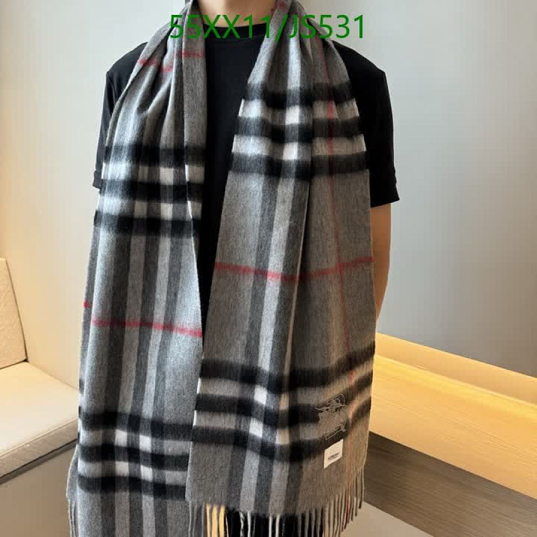 Scarf-Burberry Code: JS531 $: 55USD