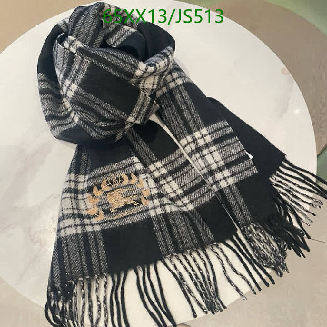 Scarf-Burberry Code: JS513 $: 65USD