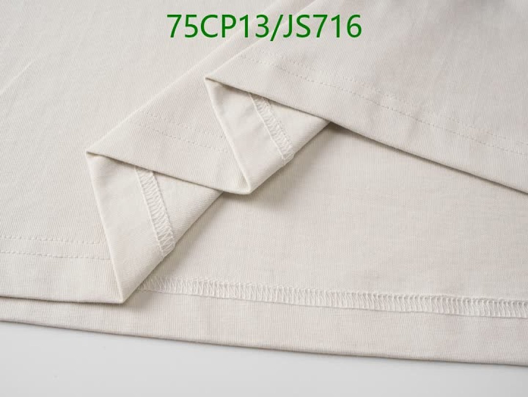 Clothing-Balenciaga Code: JS716 $: 75USD