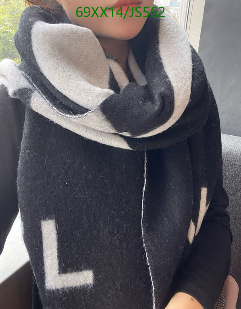 Scarf-Chanel Code: JS562 $: 69USD