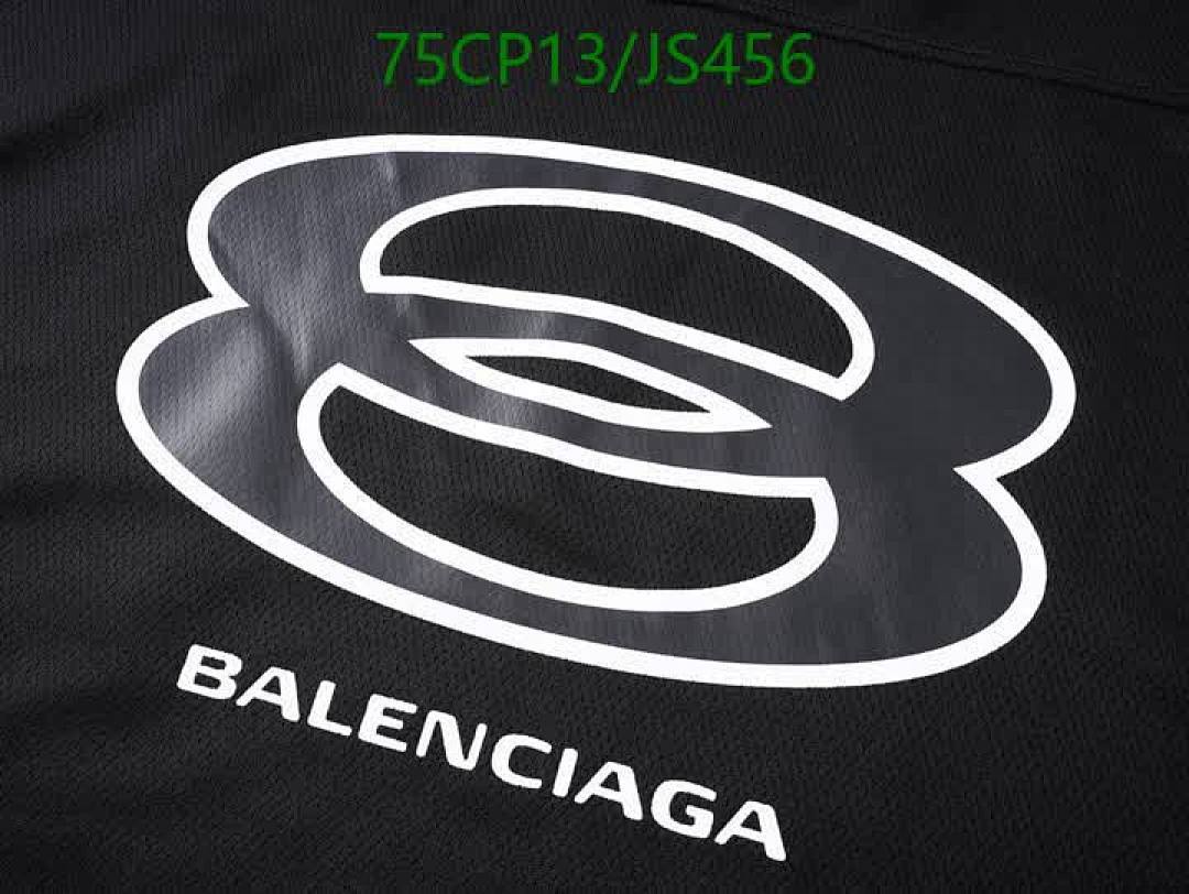 Clothing-Balenciaga Code: JS456 $: 75USD