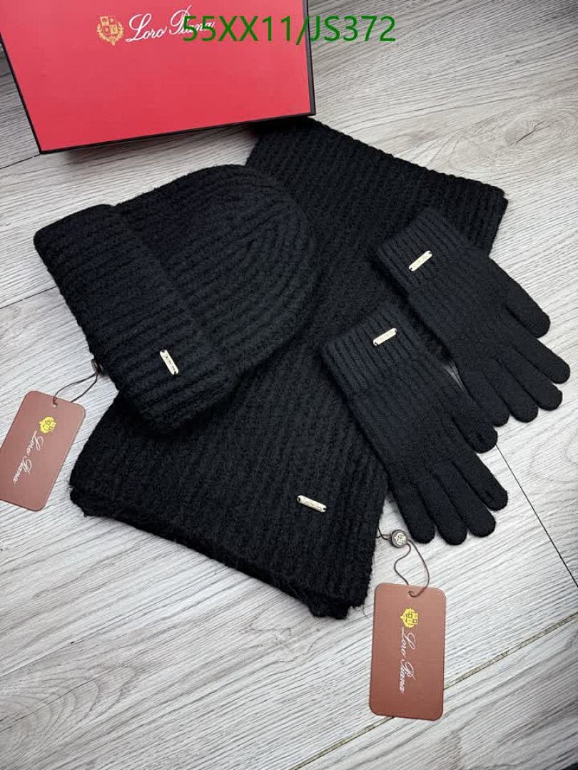 Scarf-Loro Piana Code: JS372 $: 55USD