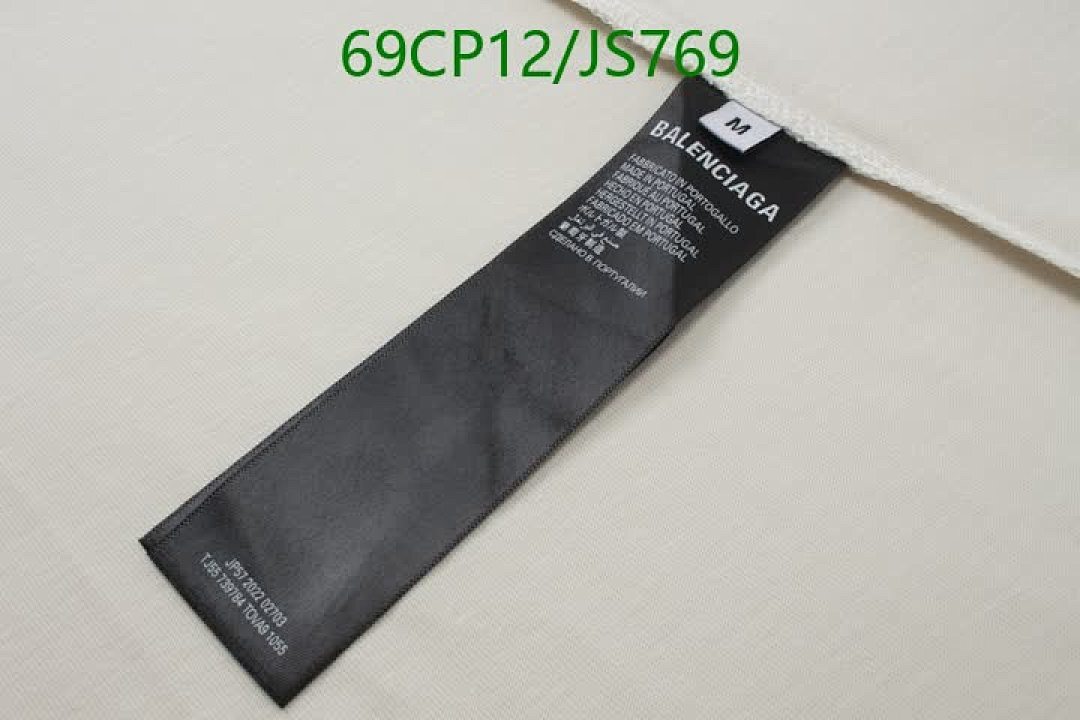 Clothing-Balenciaga Code: JS769 $: 69USD