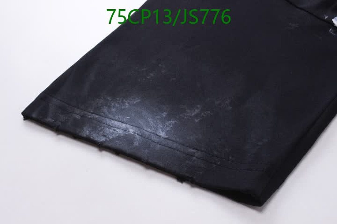 Clothing-Balenciaga Code: JS776 $: 75USD