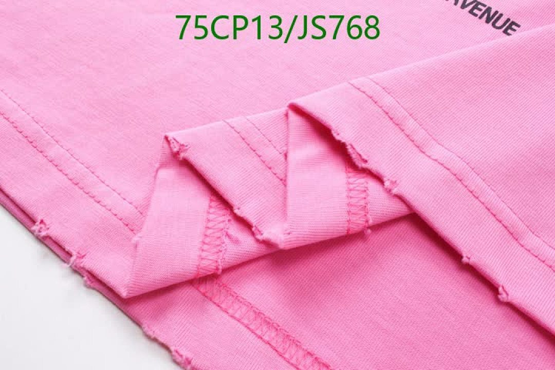 Clothing-Balenciaga Code: JS768 $: 75USD