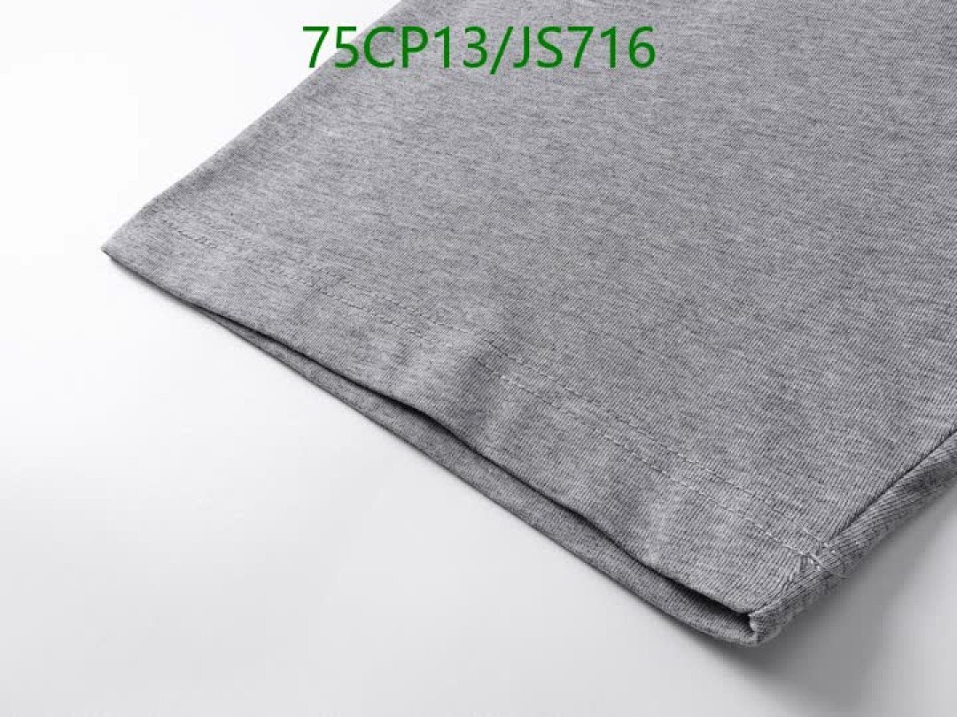 Clothing-Balenciaga Code: JS716 $: 75USD