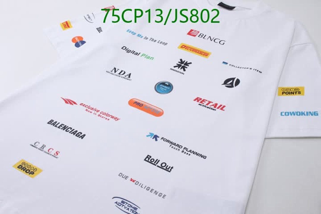 Clothing-Balenciaga Code: JS802 $: 75USD