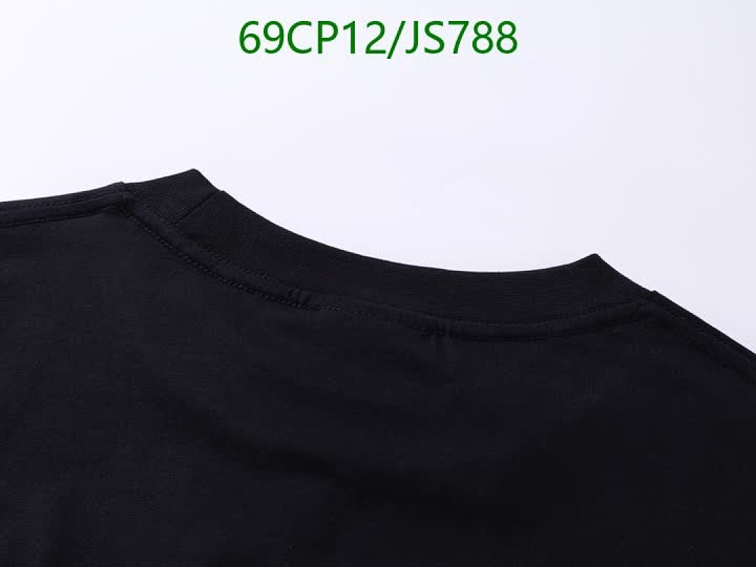 Clothing-Balenciaga Code: JS788 $: 69USD