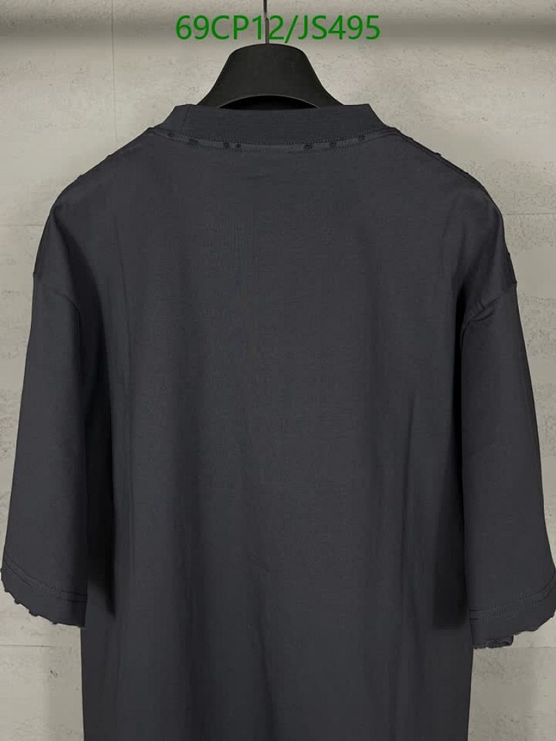 Clothing-Balenciaga Code: JS495 $: 69USD