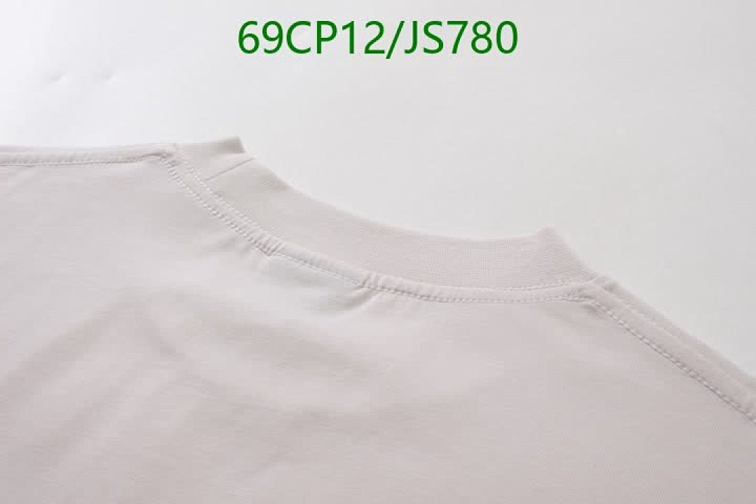 Clothing-Balenciaga Code: JS780 $: 69USD