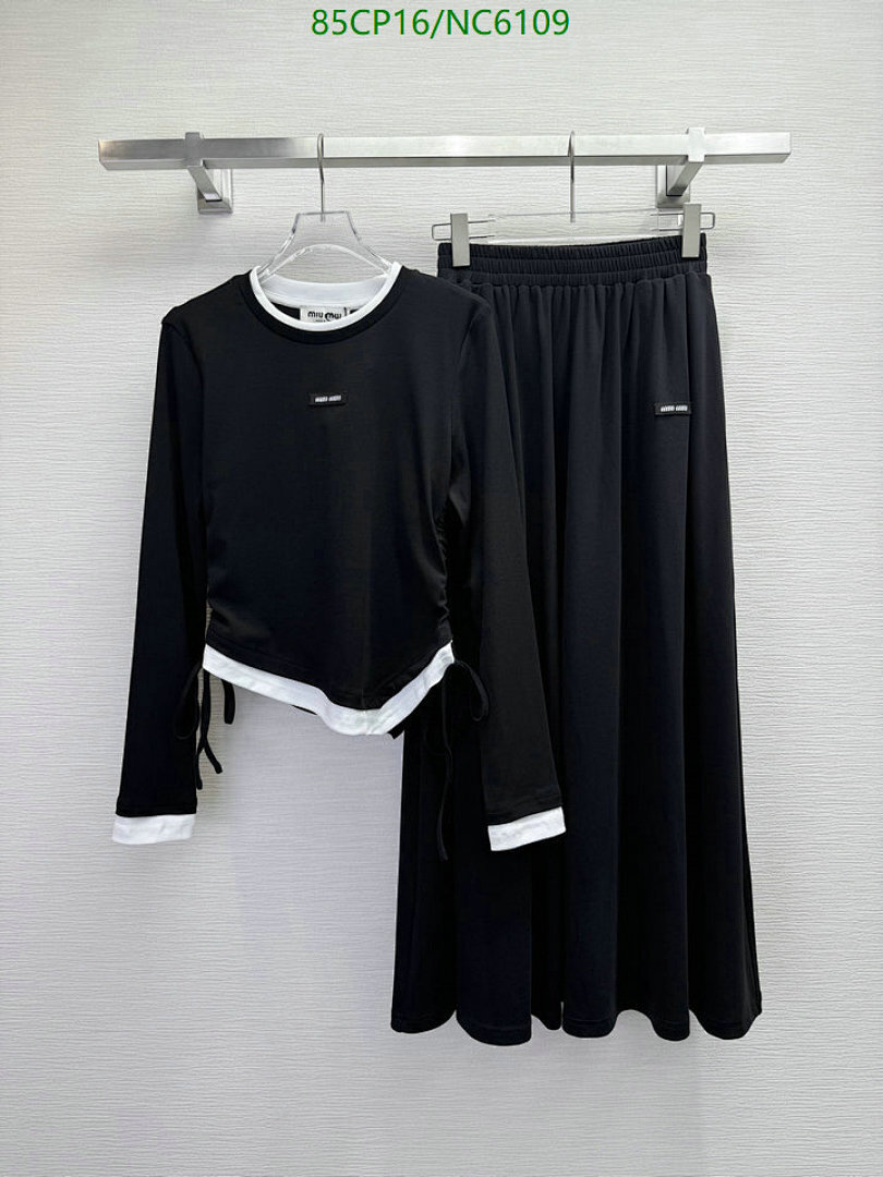 Clothing-MIUMIU Code: NC6109 $: 85USD