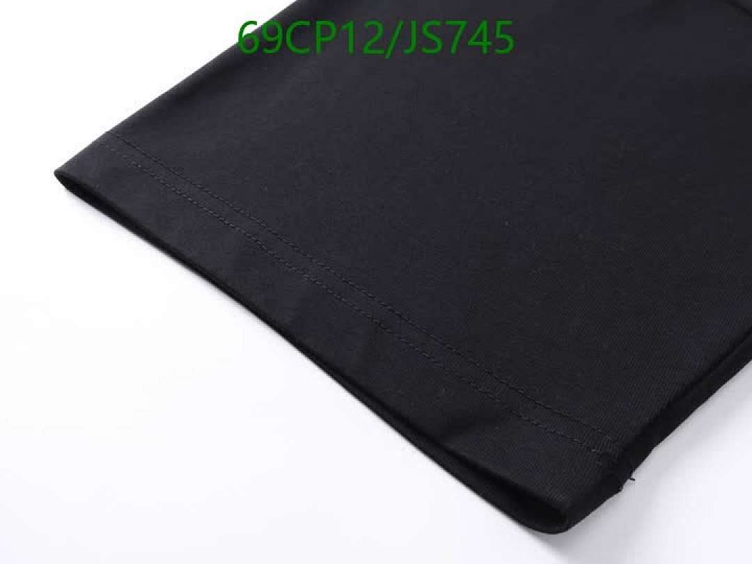 Clothing-Balenciaga Code: JS745 $: 69USD