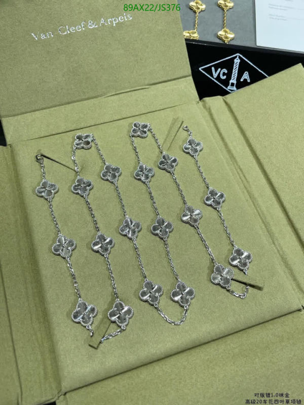 Jewelry-Van Cleef & Arpels Code: JS376 $: 89USD