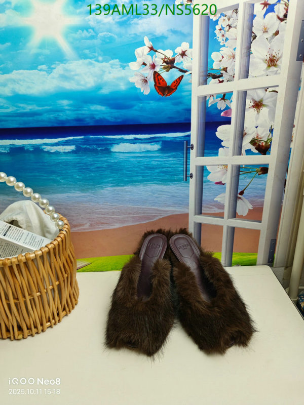 Women Shoes-Fendi Code: NS5620 $: 139USD