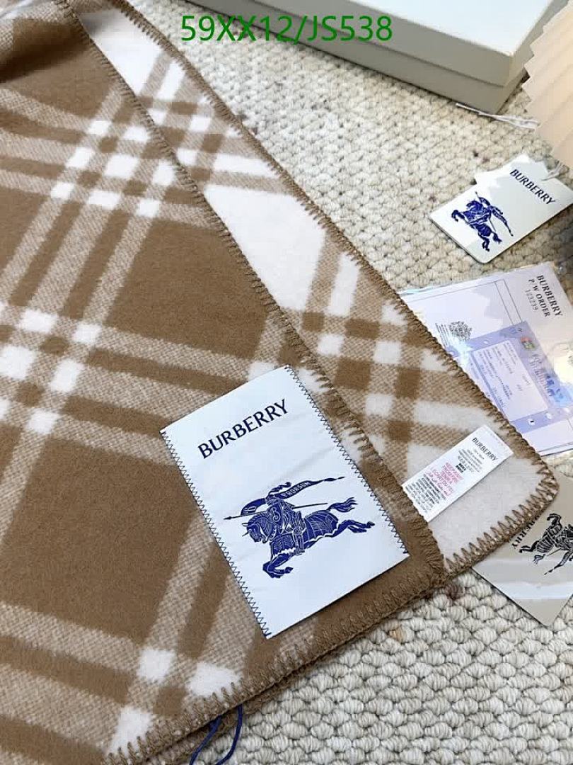 Scarf-Burberry Code: JS538 $: 59USD