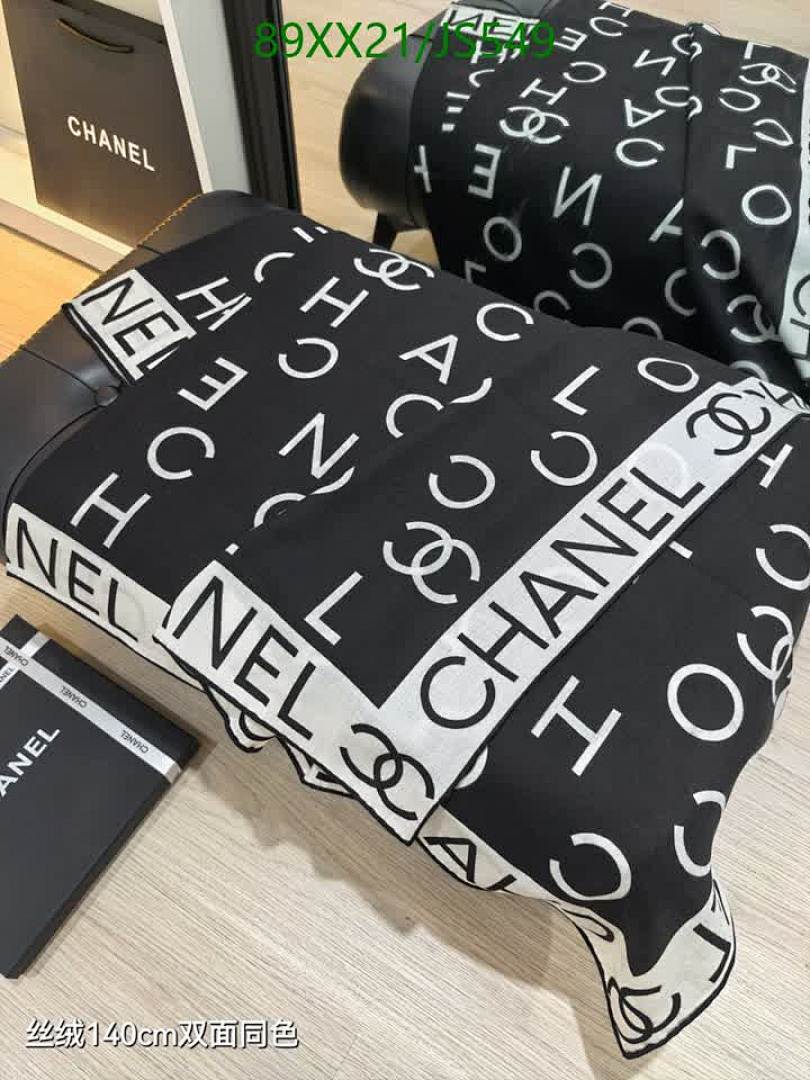 Scarf-Chanel Code: JS549 $: 89USD