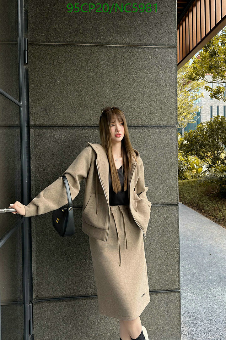 Clothing-MIUMIU Code: NC5981 $: 95USD