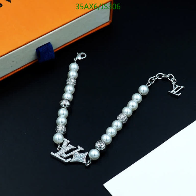 Key pendant-LV Code: JS306 $: 35USD