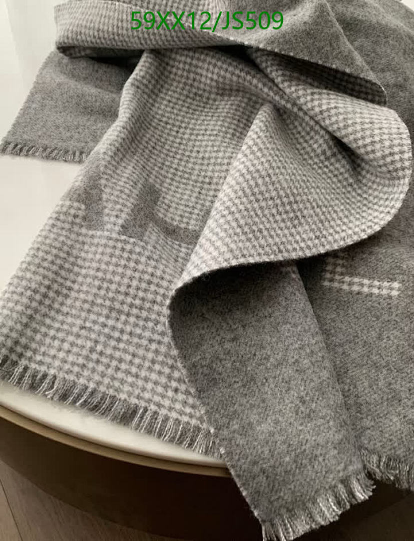 Scarf-Chanel Code: JS509 $: 59USD