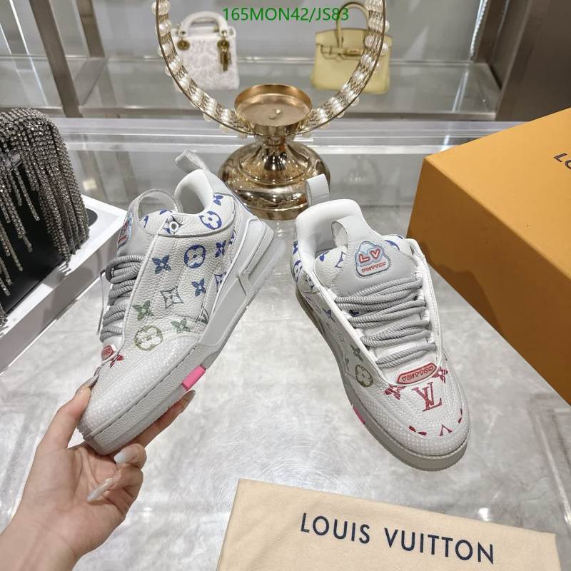 Men shoes-LV Code: JS83 $: 165USD