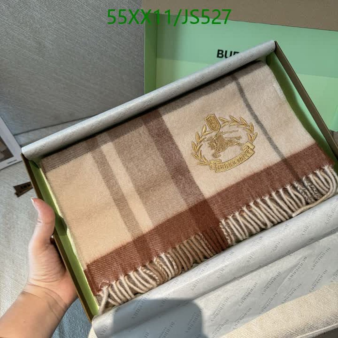 Scarf-Burberry Code: JS527 $: 55USD