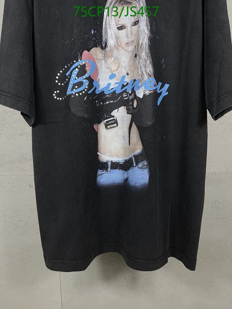 Clothing-Balenciaga Code: JS457 $: 75USD