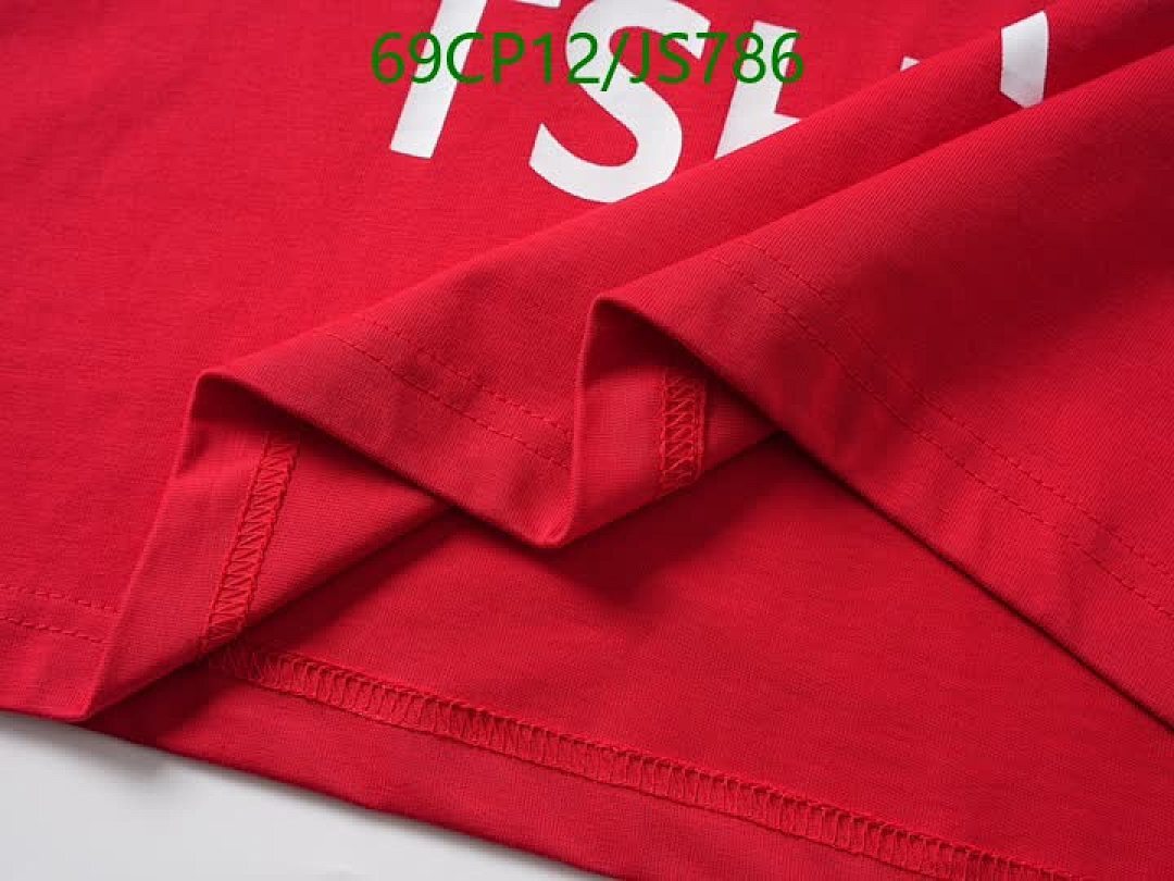 Clothing-Balenciaga Code: JS786 $: 69USD