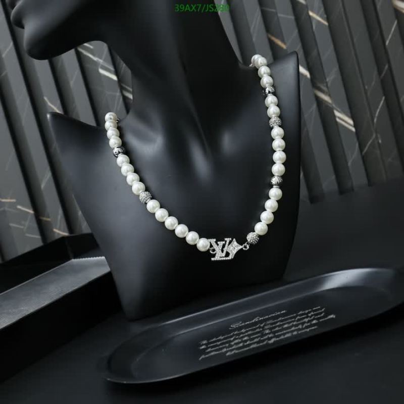 Key pendant-LV Code: JS280 $: 39USD