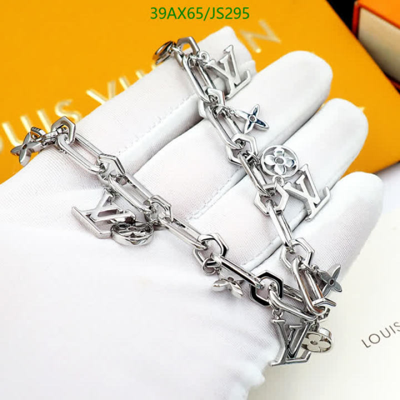 Key pendant-LV Code: JS295 $: 39USD