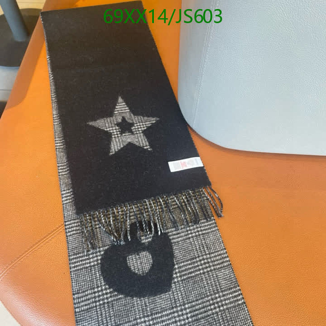 Scarf-Burberry Code: JS603 $: 69USD