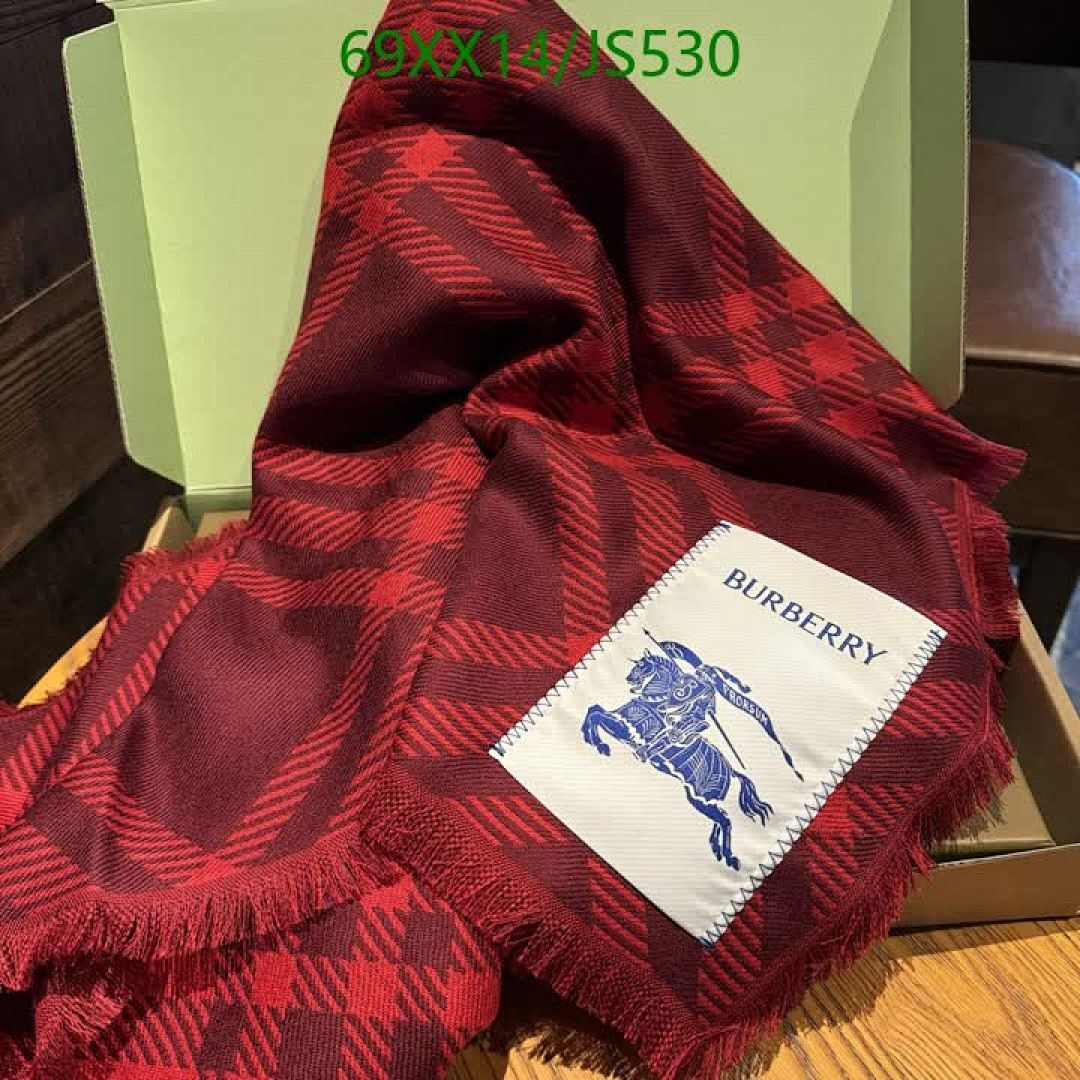 Scarf-Burberry Code: JS530 $: 69USD