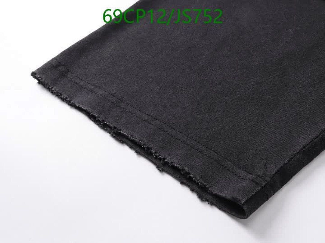 Clothing-Balenciaga Code: JS752 $: 69USD