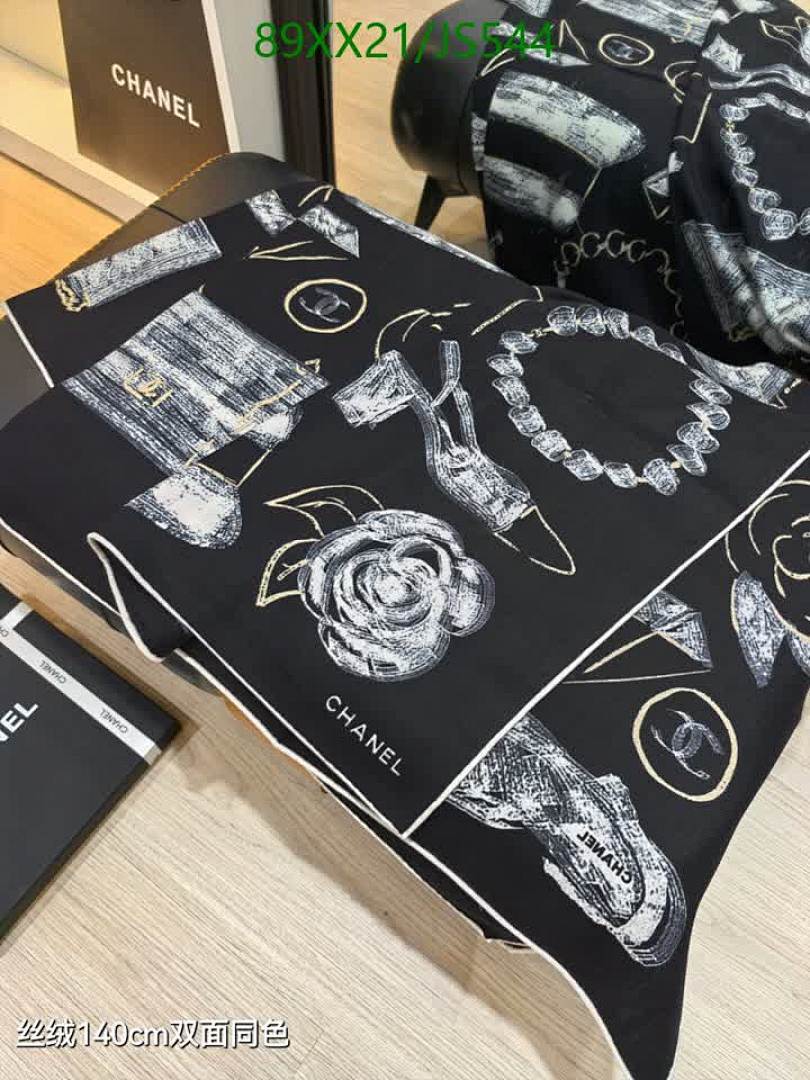 Scarf-Chanel Code: JS544 $: 89USD