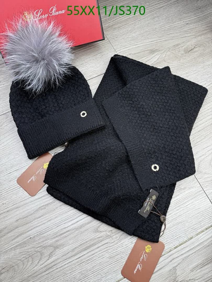 Scarf-Loro Piana Code: JS370 $: 55USD