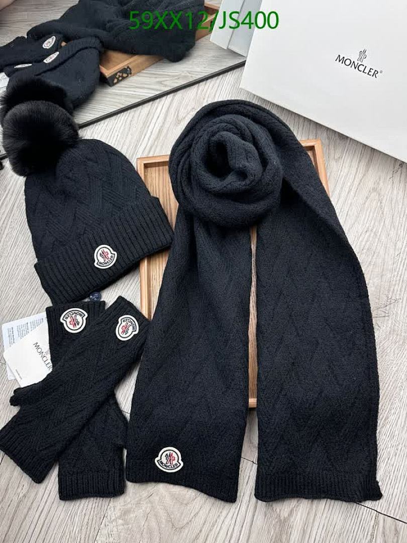 Scarf-Moncler Code: JS400 $: 59USD