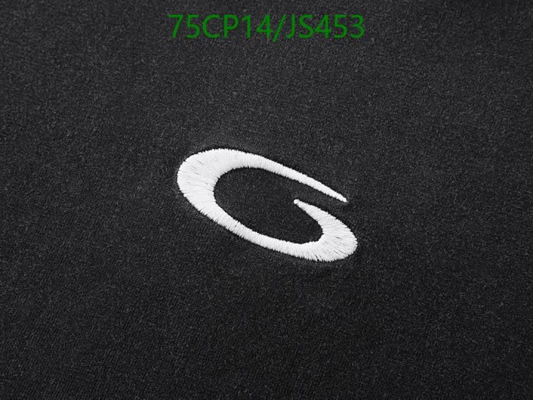 Clothing-Balenciaga Code: JS453 $: 75USD